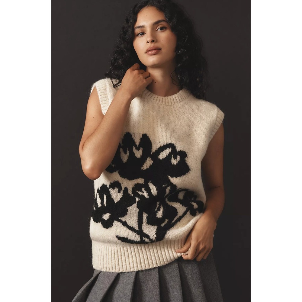 Maeve Anthropologie Graphic Flower Sweater Vest Ivory Black Floral OB2135215 M